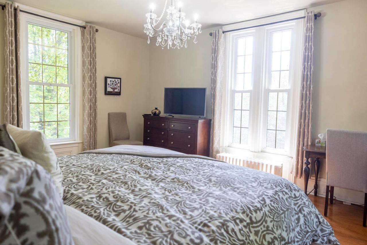 Anneken 1000 Islands B&B Luxury Suites & Spa Brockville Exterior foto